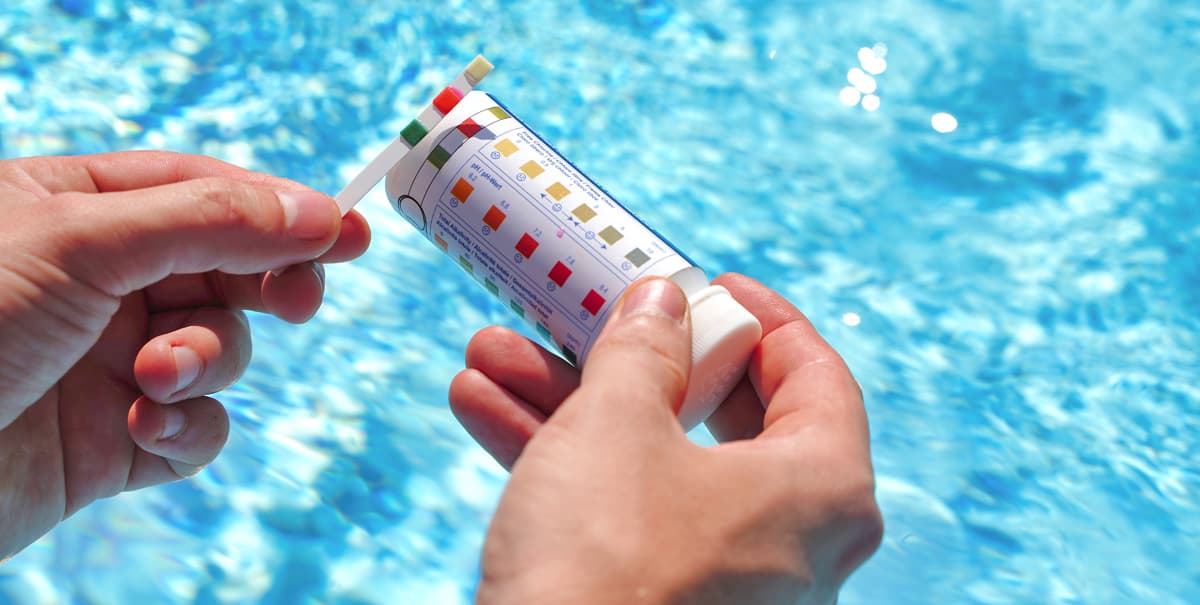 Mantenimiento y accesorios de piscinas en Ourense