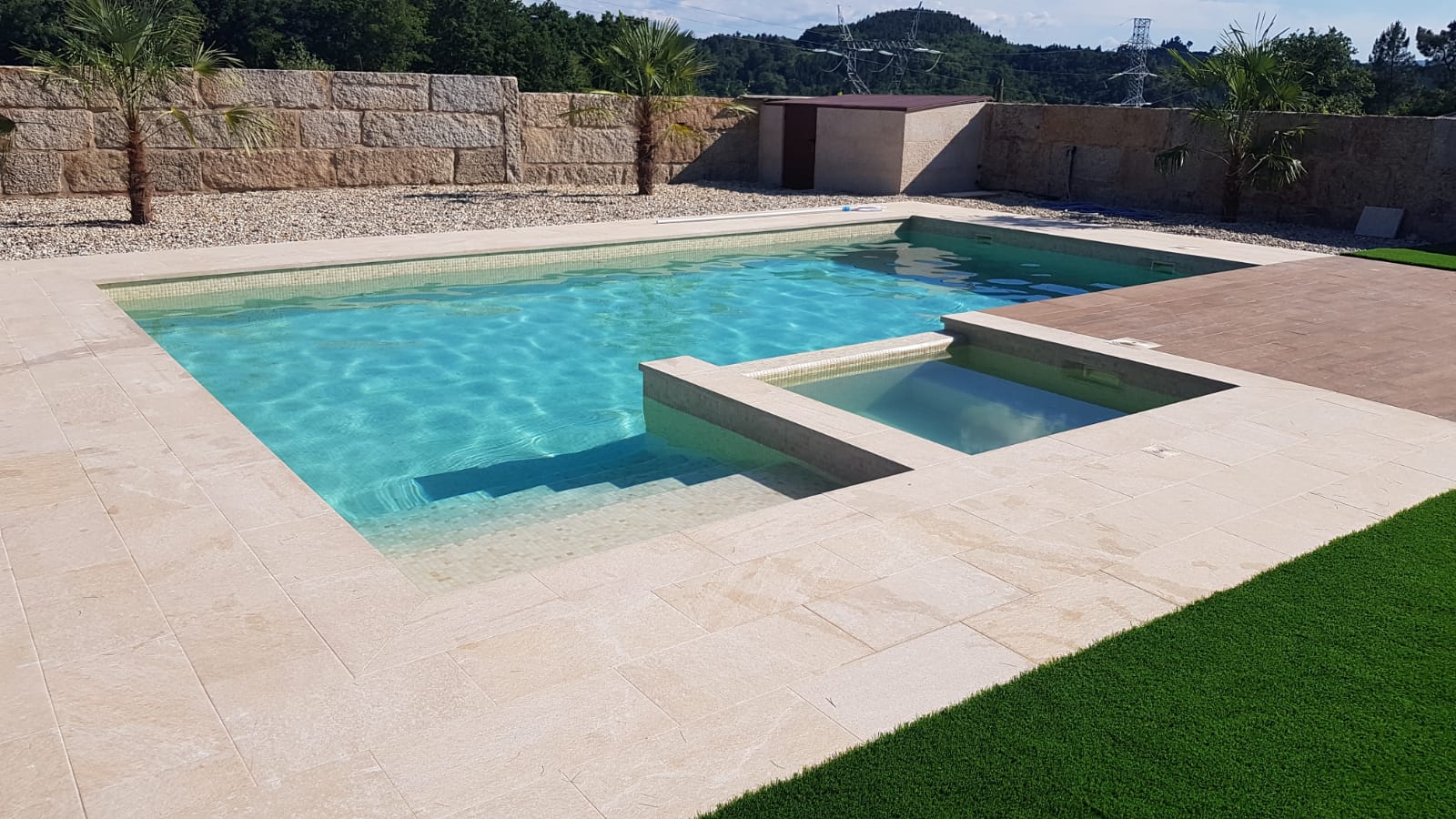 Mantenimiento y construcción de piscinas en Ourense